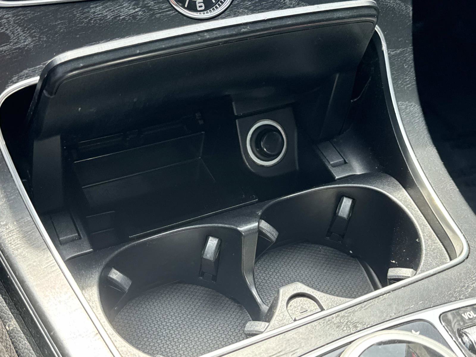 Used 2018 Mercedes-Benz C 300 Sedan image 13