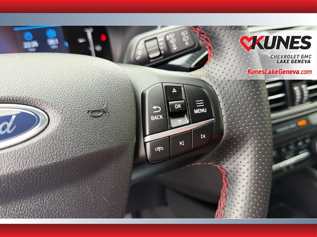 Used 2025 Ford Escape ST-Line AWD/4WD image 14
