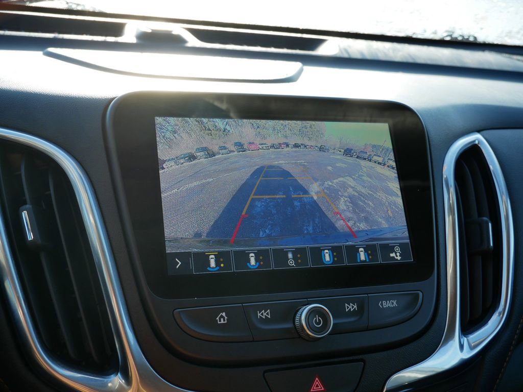Used 2021 Chevrolet Equinox Premier image 26