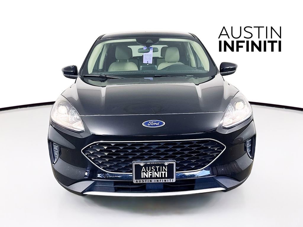 Used 2020 Ford Escape SE FWD image 2