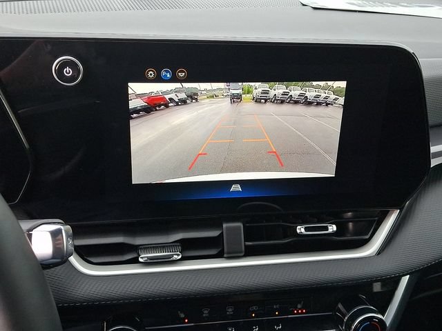 Used 2026 Chevrolet Equinox LT FWD image 18