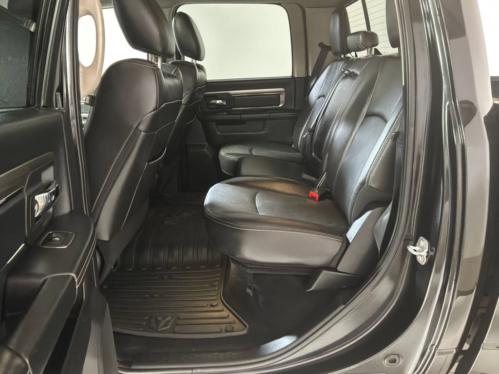 Used 2015 RAM 1500 Sport w/ Black Ram 1500 Sport Group AWD/4WD image 12