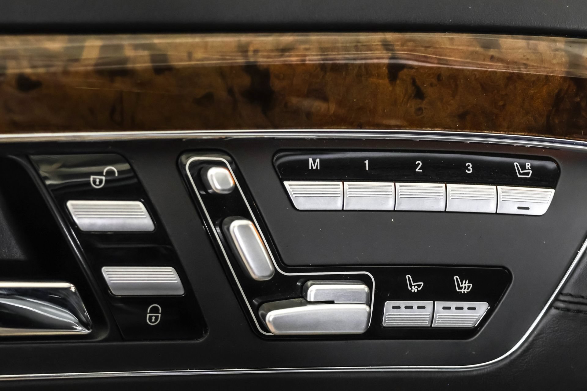 Used 2007 Mercedes-Benz S 600 image 36