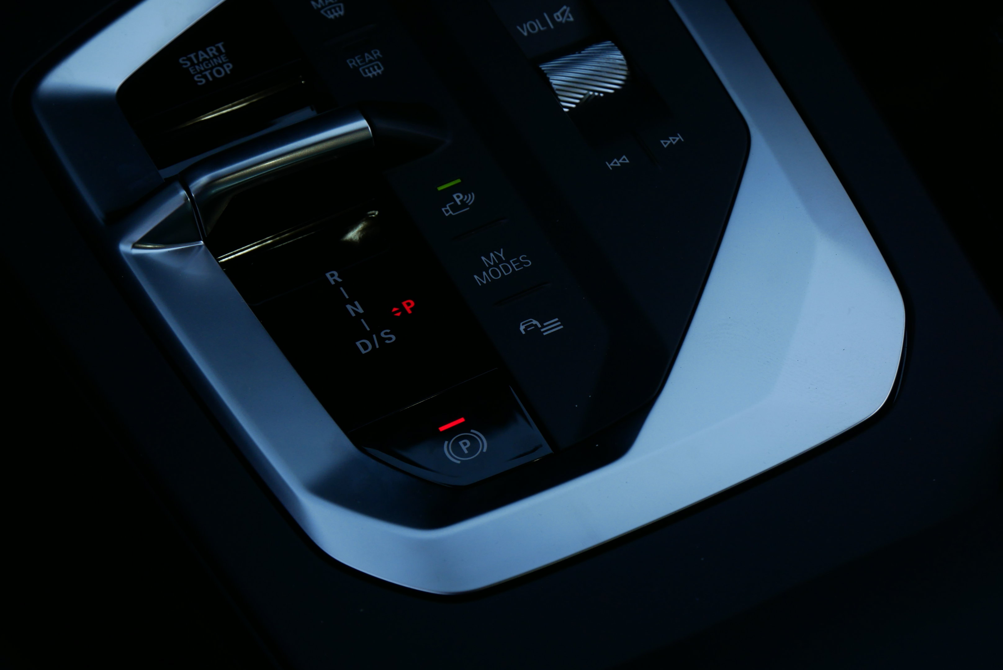 New 2026 BMW 228i w/ Technology Package FWD image 22