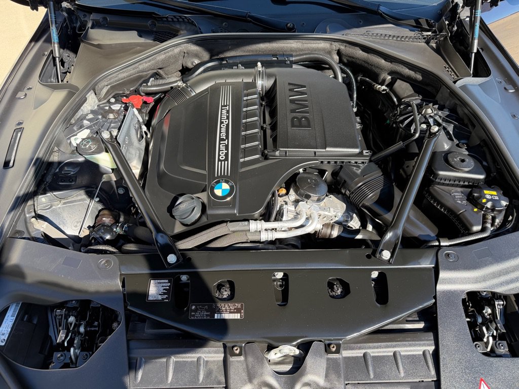 Used 2015 BMW 640i xDrive Convertible w/ M Sport Edition AWD/4WD image 25