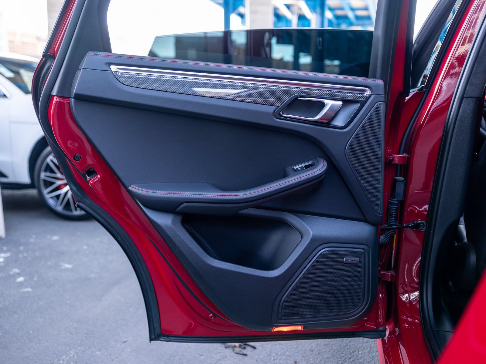 Certified 2024 Porsche Macan GTS AWD/4WD image 47