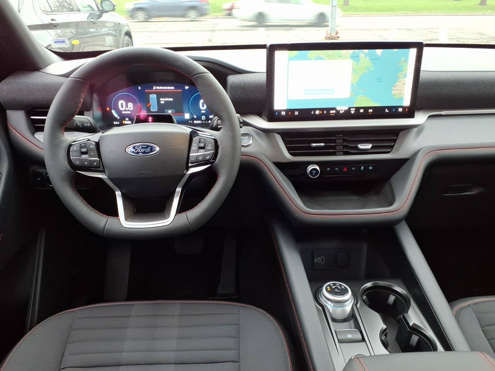 New 2026 Ford Explorer ST-Line w/ ST-Line Street Pack AWD/4WD image 5