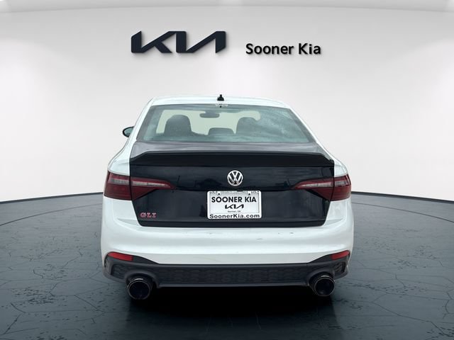 Used 2024 Volkswagen Jetta GLI 40th Anniversary Edition FWD image 5
