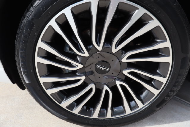 Used 2022 Lincoln Corsair Reserve w/ Sport Package AWD/4WD image 47