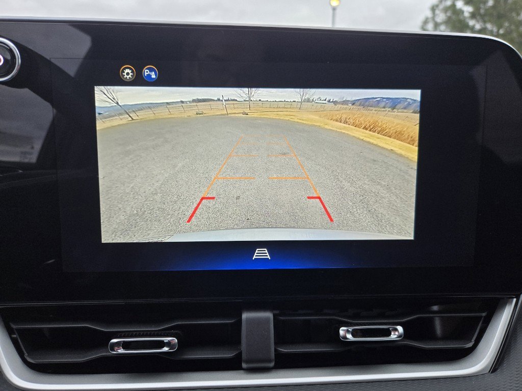 Used 2025 Chevrolet Equinox LT image 19