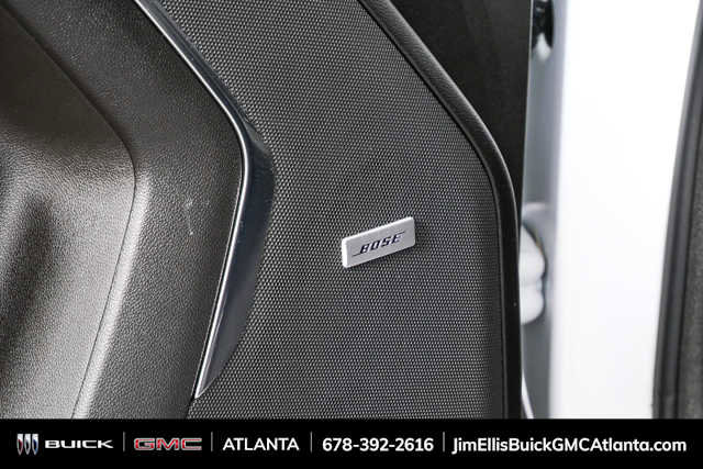 Used 2023 Chevrolet Suburban High Country image 7