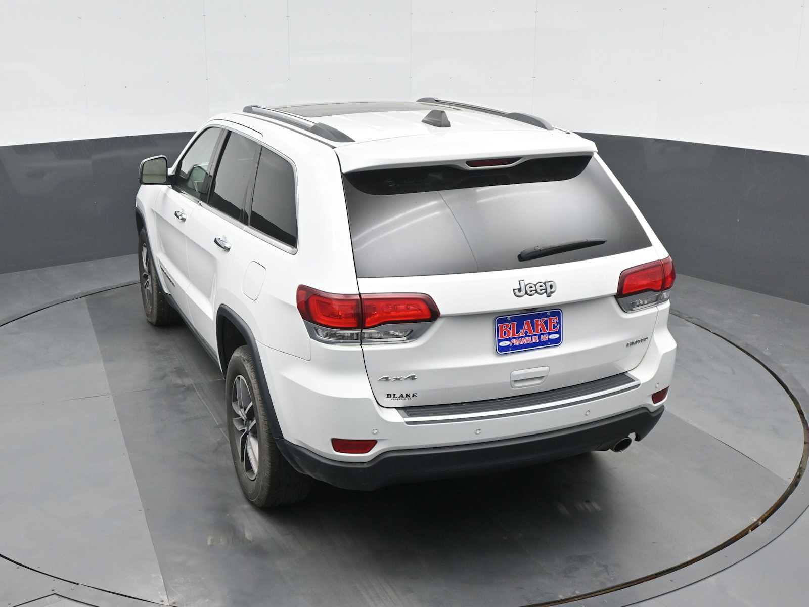 Used 2021 Jeep Grand Cherokee Limited w/ Luxury Group II AWD/4WD image 17