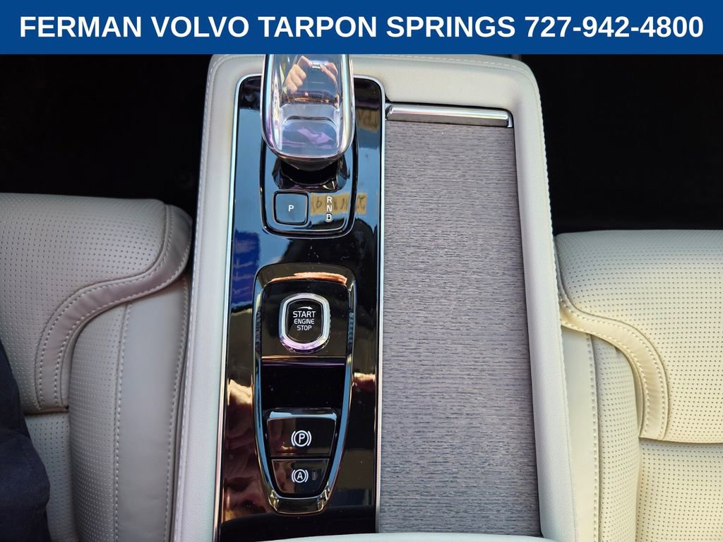New 2026 Volvo XC90 B6 Ultra w/ Protection Package image 29