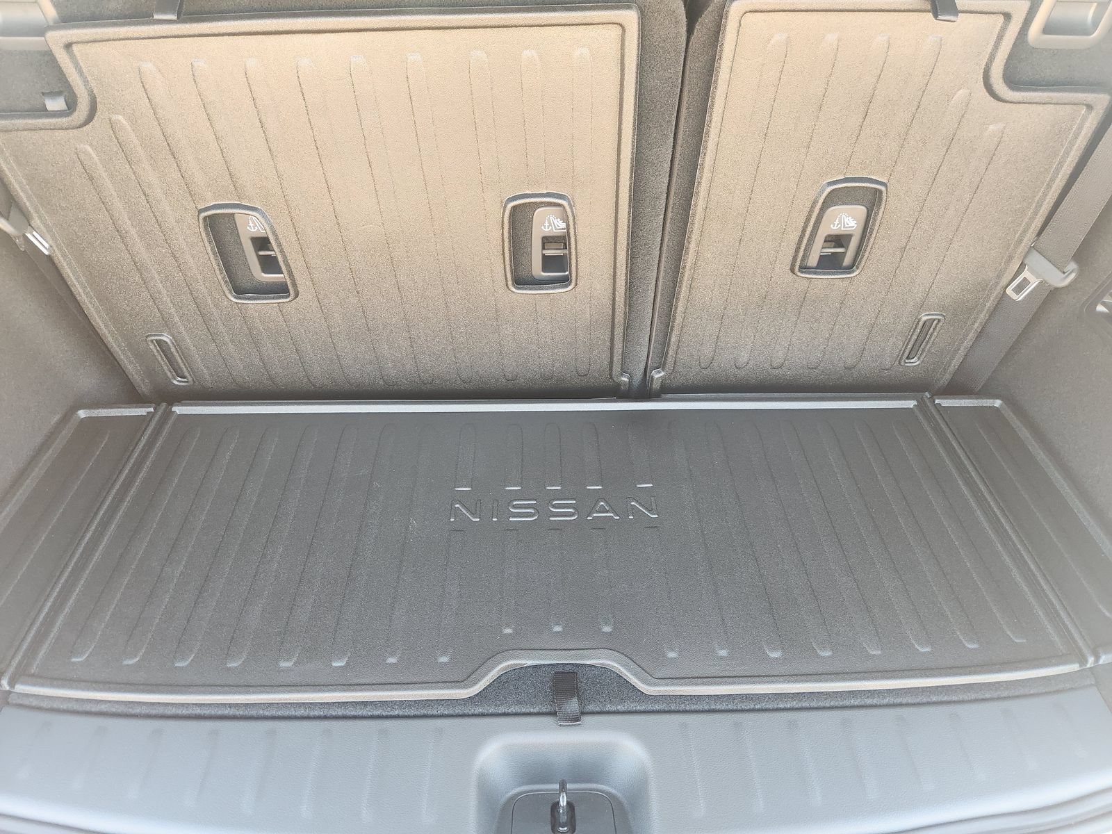 New 2026 Nissan Pathfinder SL w/ Cargo Package FWD image 27