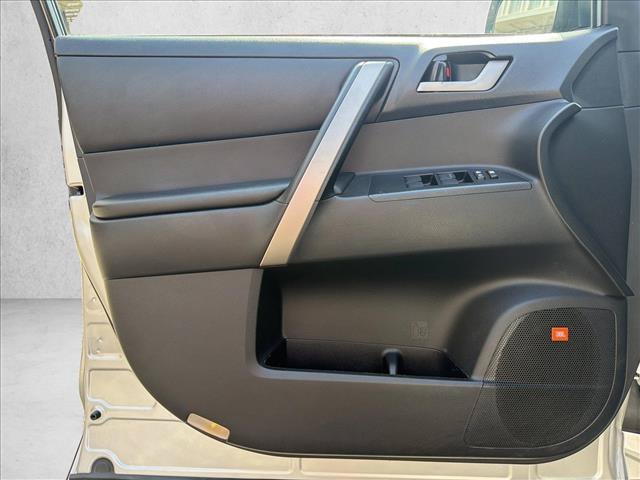 Used 2009 Toyota Highlander Sport w/ Extra Value Pkg 6 FWD image 10