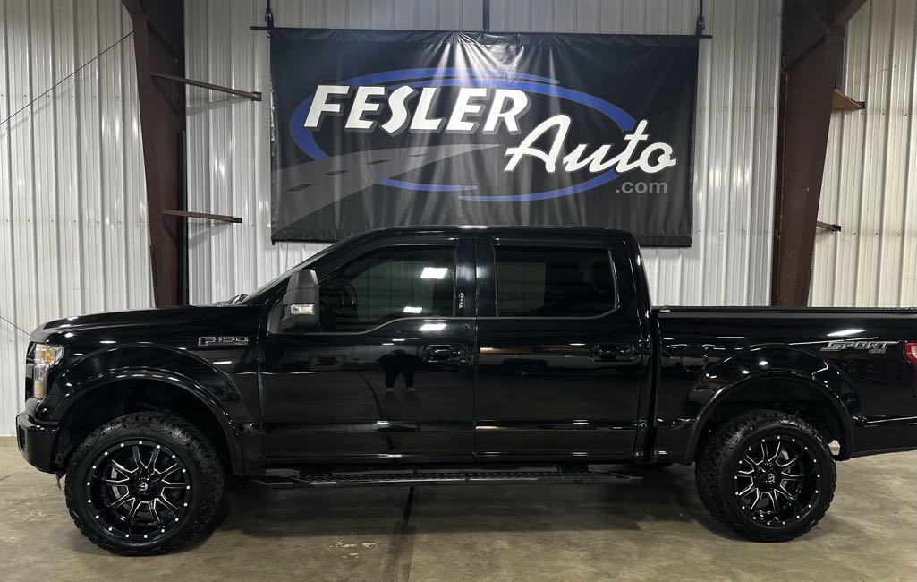 Used 2016 Ford F150 XLT w/ Equipment Group 301A Mid image 4