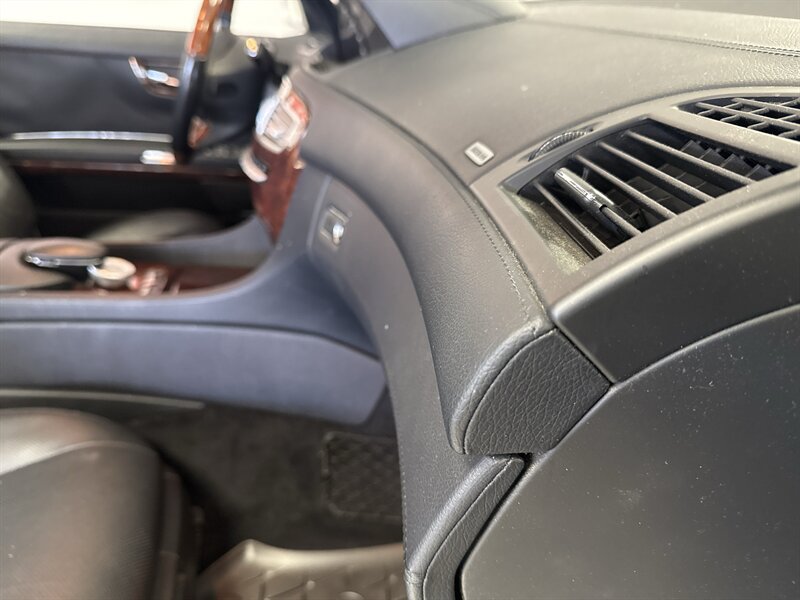 Used 2008 Mercedes-Benz CL 550 image 24