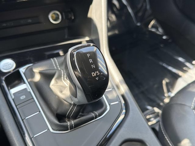 Certified 2023 Volkswagen Taos SE FWD image 22