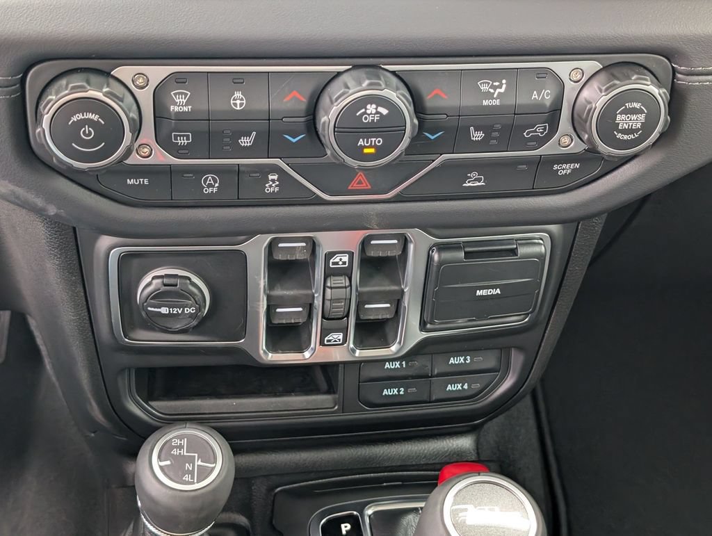 New 2026 Jeep Gladiator Sport AWD/4WD image 19