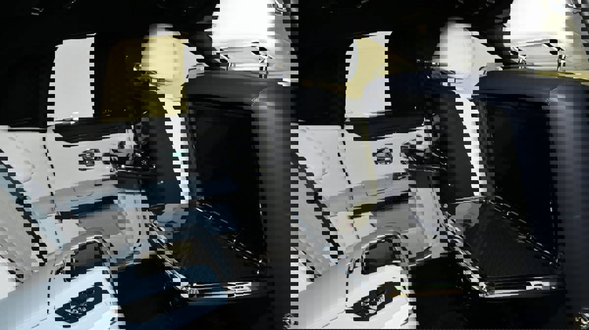 Used 2023 Rolls-Royce Ghost Black Badge w/ Black Badge Ghost Package image 29