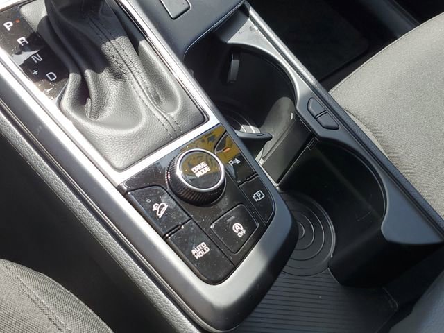 Certified 2025 Kia Sportage LX image 28
