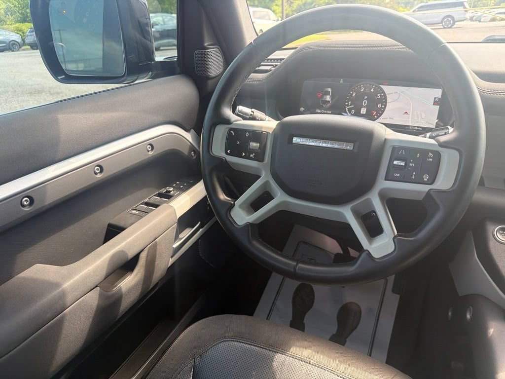 Used 2020 Land Rover Defender 110 SE AWD/4WD image 20