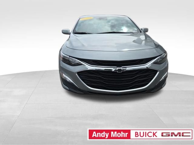 Used 2025 Chevrolet Malibu RS FWD image 5
