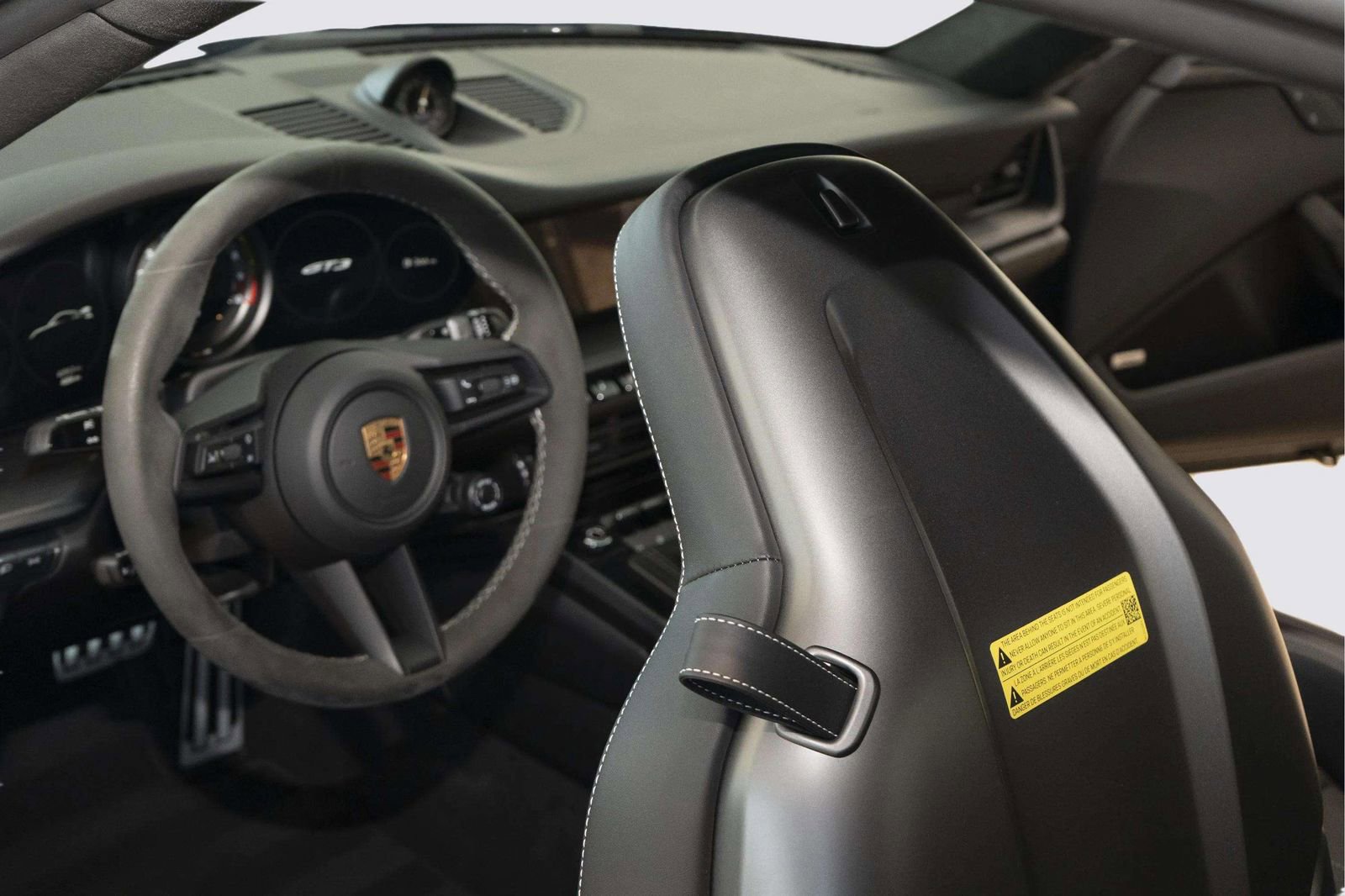 Used 2022 Porsche 911 GT3 RWD image 48