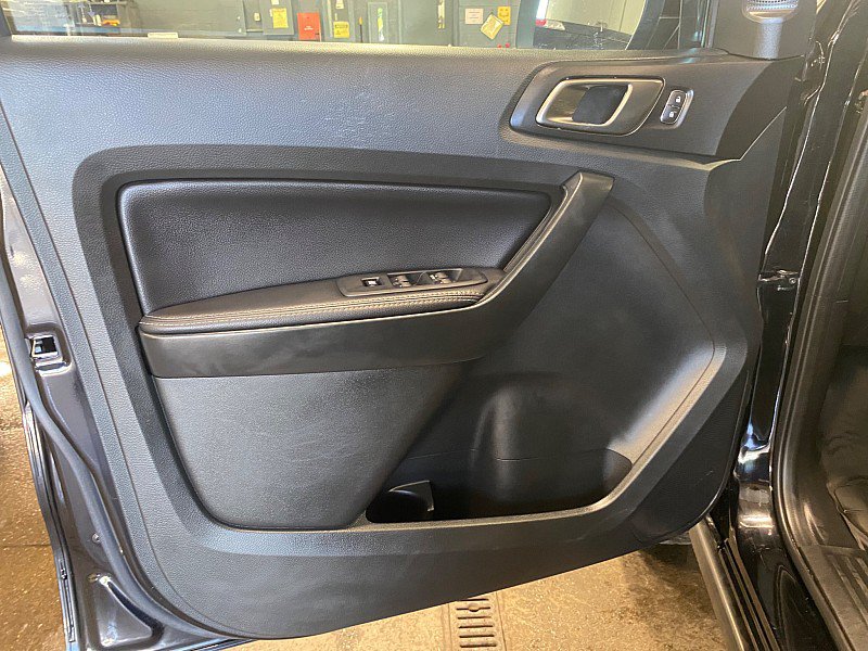 Certified 2023 Ford Ranger Lariat w/ Tremor Off-Road Package AWD/4WD image 26