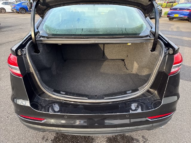 Used 2019 Ford Fusion SEL FWD image 21