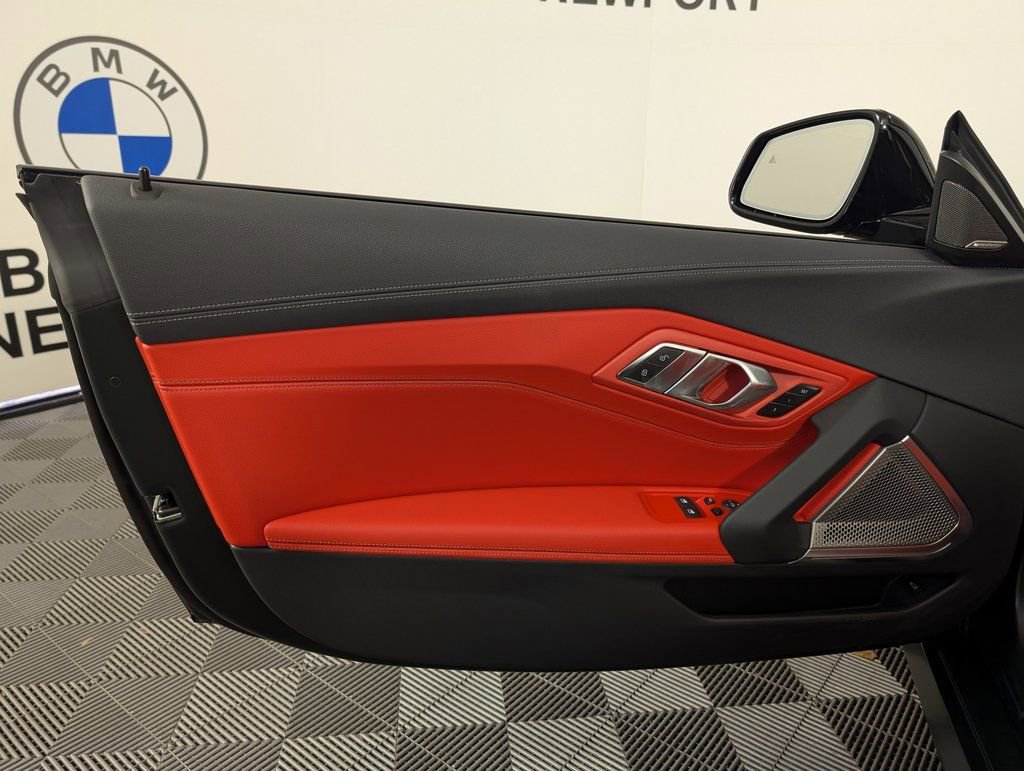 New 2026 BMW Z4 M40i w/ Premium Package image 13