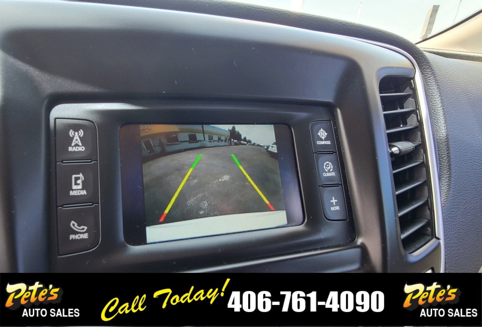 Used 2016 Chrysler 200 Limited FWD image 24