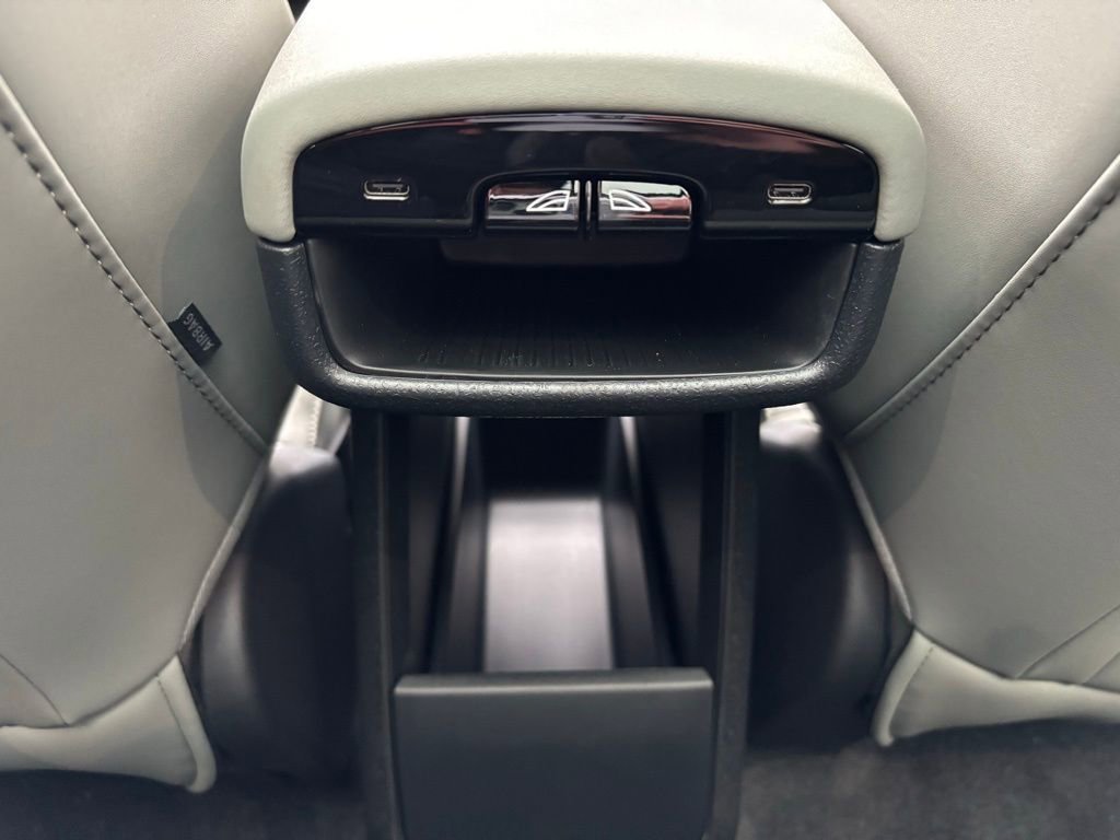 New 2026 Volvo EX30 Cross Country Ultra AWD/4WD image 16