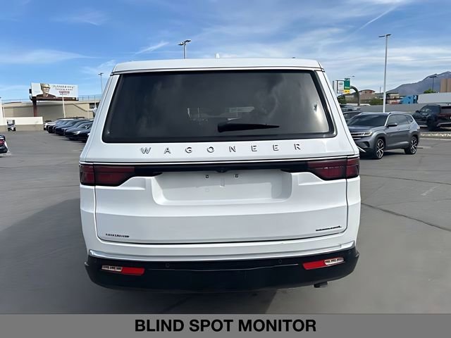 Used 2023 Jeep Wagoneer L Series II AWD/4WD image 4