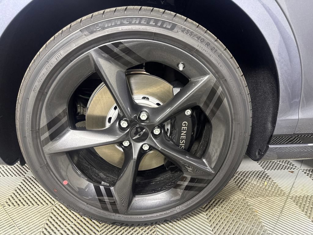 New 2027 Genesis GV70 2.5T Sport Prestige AWD/4WD image 11