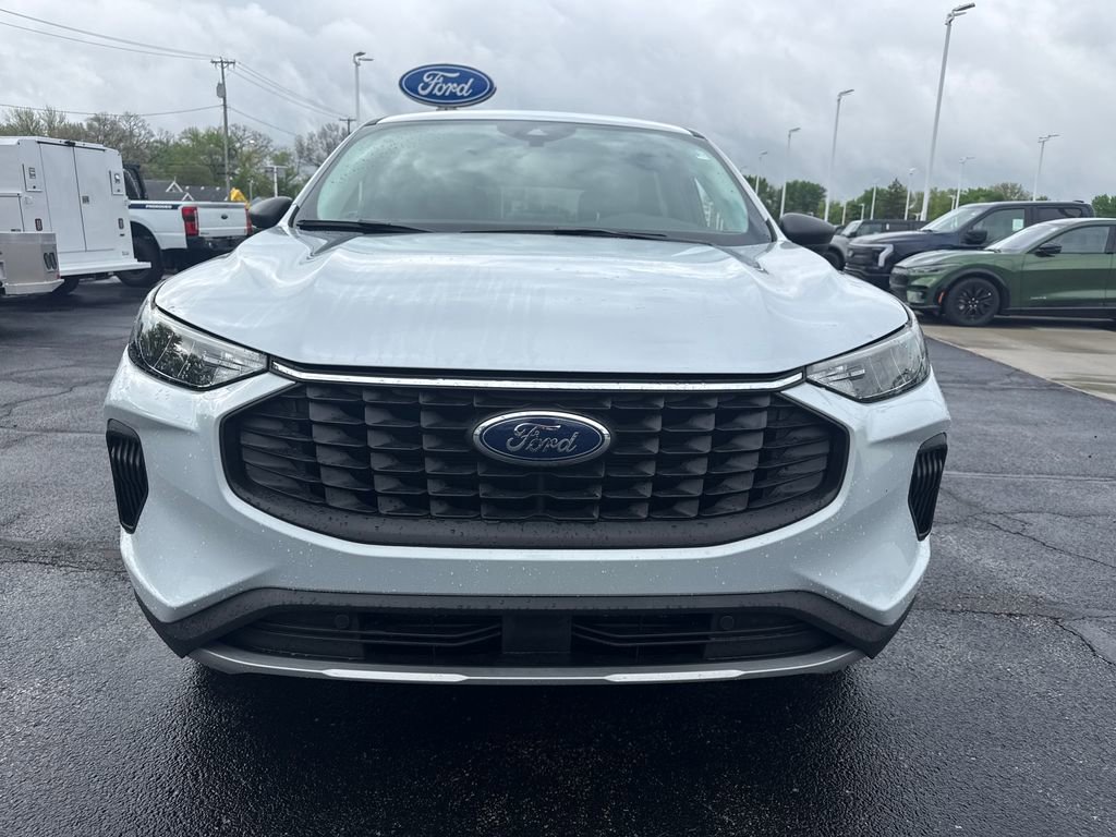 Used 2025 Ford Escape Active FWD image 3