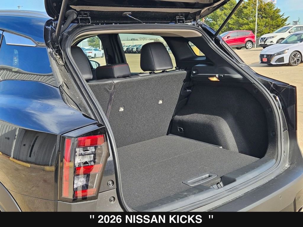 New 2026 Nissan Kicks SR image 26