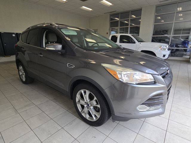 Used 2014 Ford Escape Titanium FWD image 3