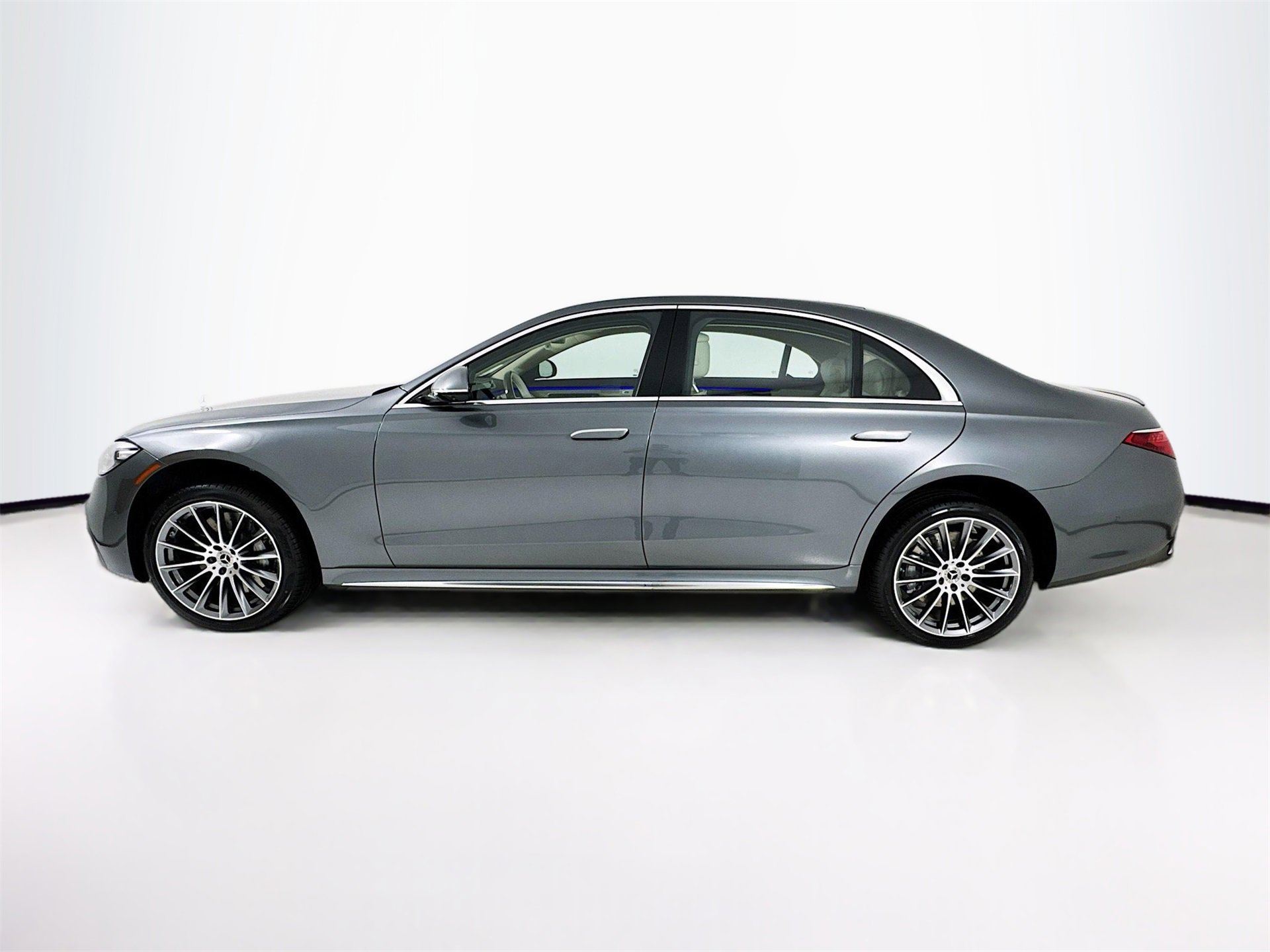New 2026 Mercedes-Benz S 580 4MATIC Sedan image 5