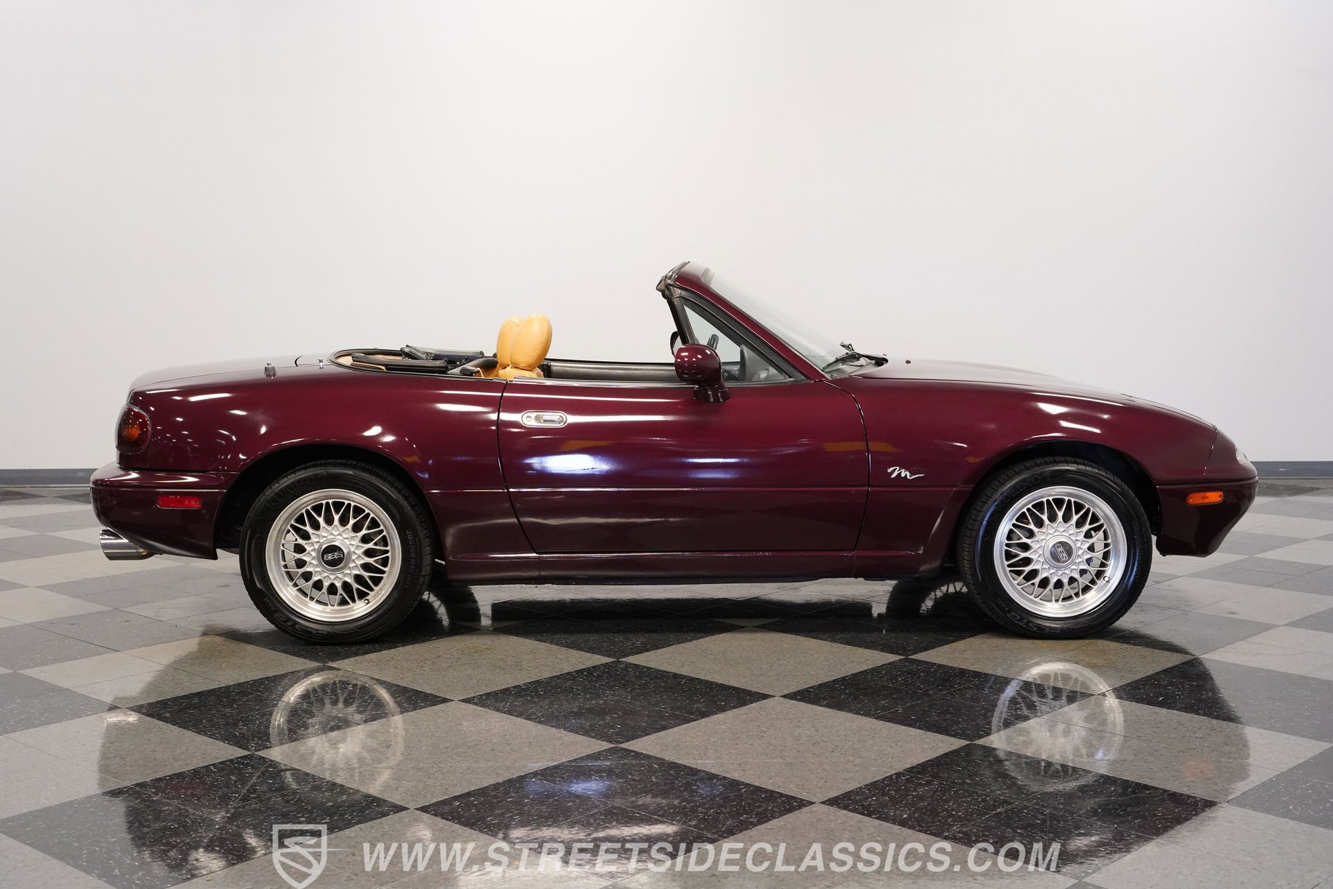 Used 1995 MAZDA MX-5 Miata M-Edition image 14