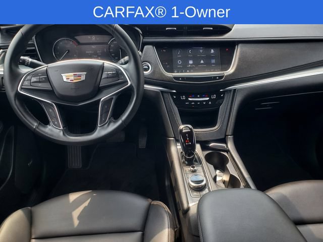 Certified 2024 Cadillac XT5 Luxury w/ LPO, Floor Liner Package AWD/4WD image 21