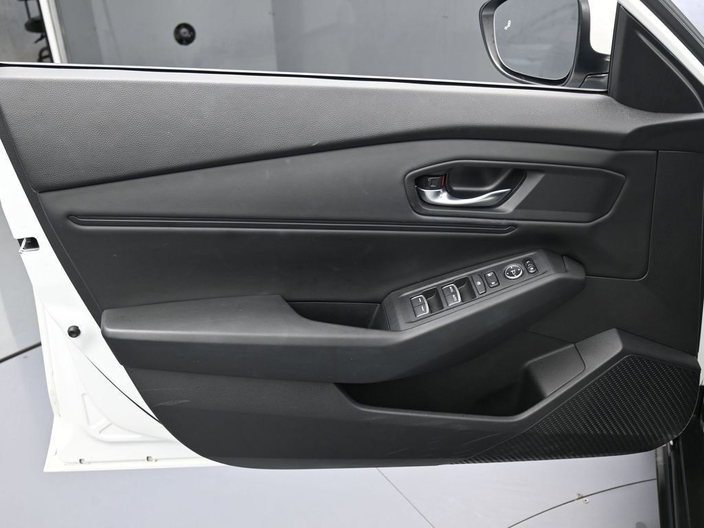 Used 2023 Honda Accord EX image 13