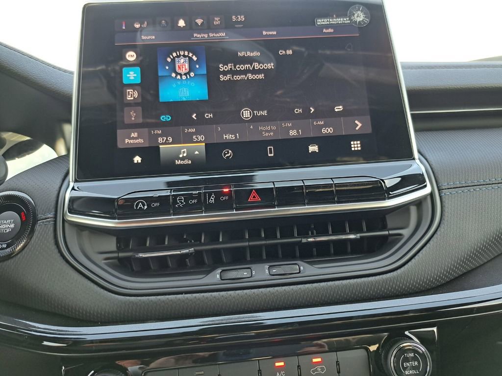 New 2026 Jeep Compass Latitude image 10