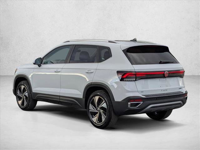 New 2025 Volkswagen Taos SE image 8