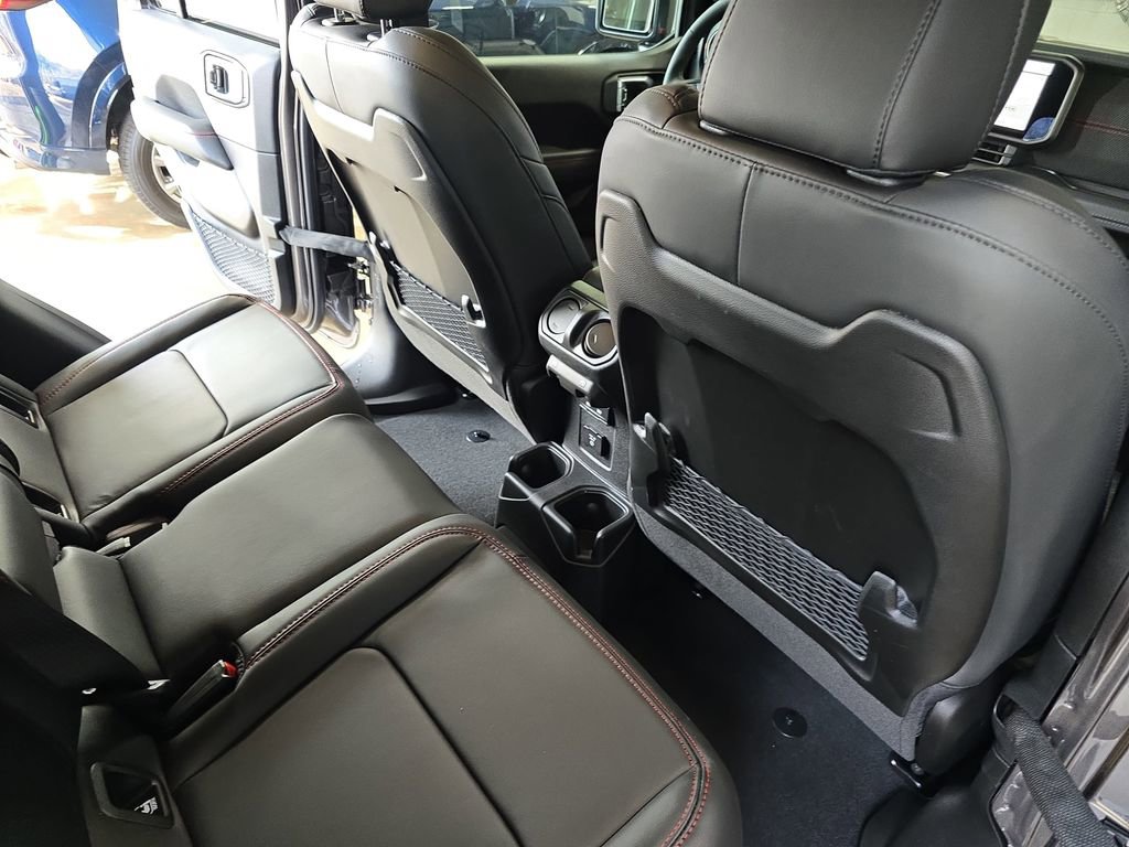 New 2026 Jeep Gladiator Rubicon image 12