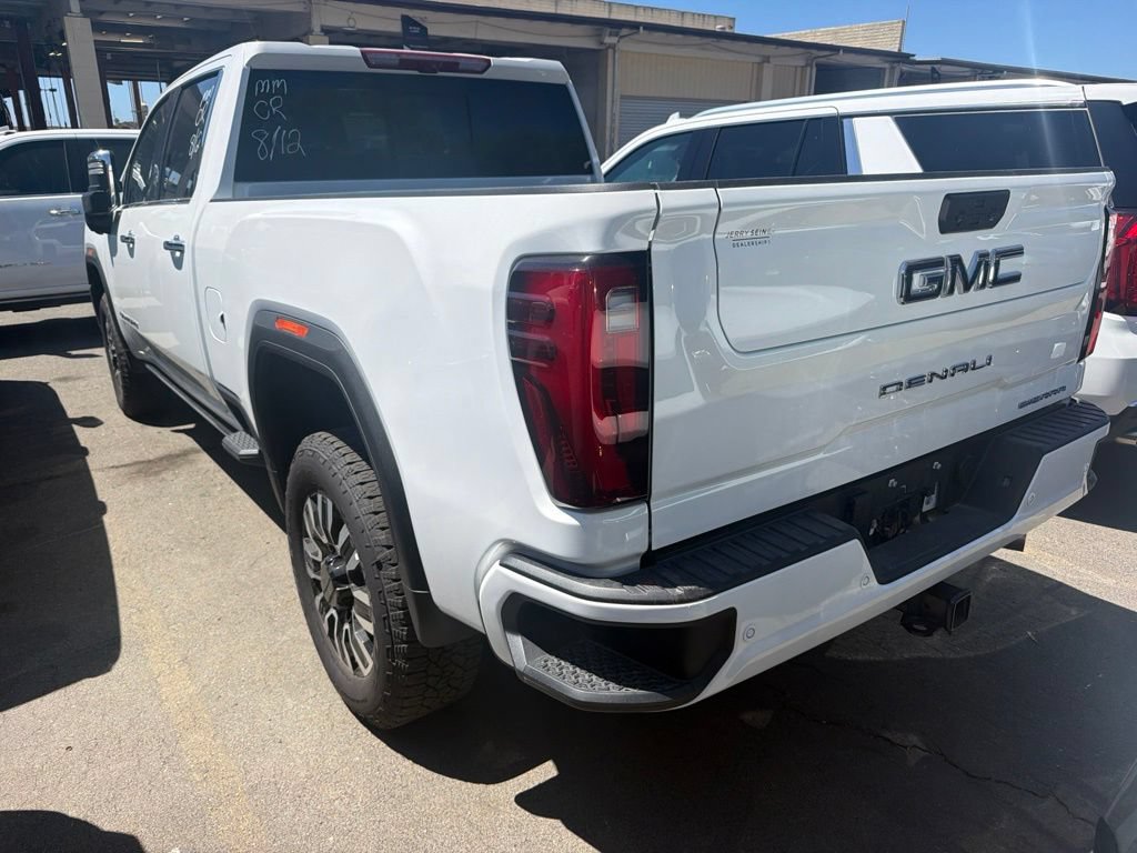Used 2025 GMC Sierra 3500 Denali Ultimate AWD/4WD image 5