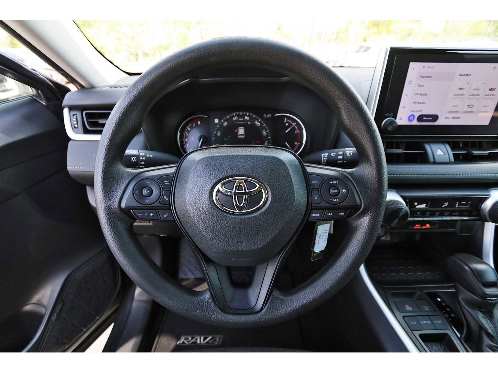 Used 2023 Toyota RAV4 LE image 13