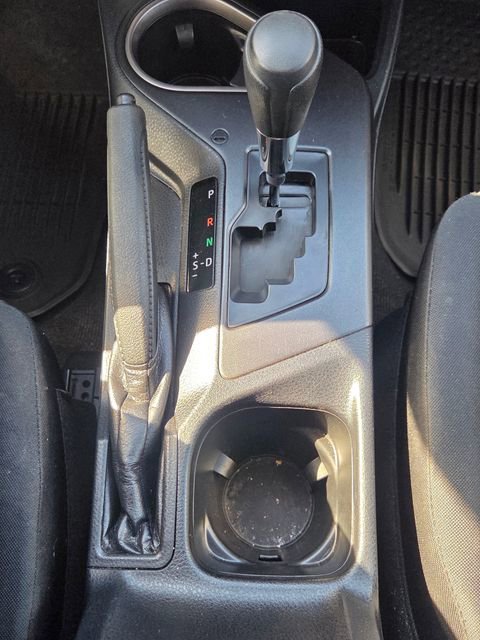Used 2016 Toyota RAV4 LE AWD/4WD image 30