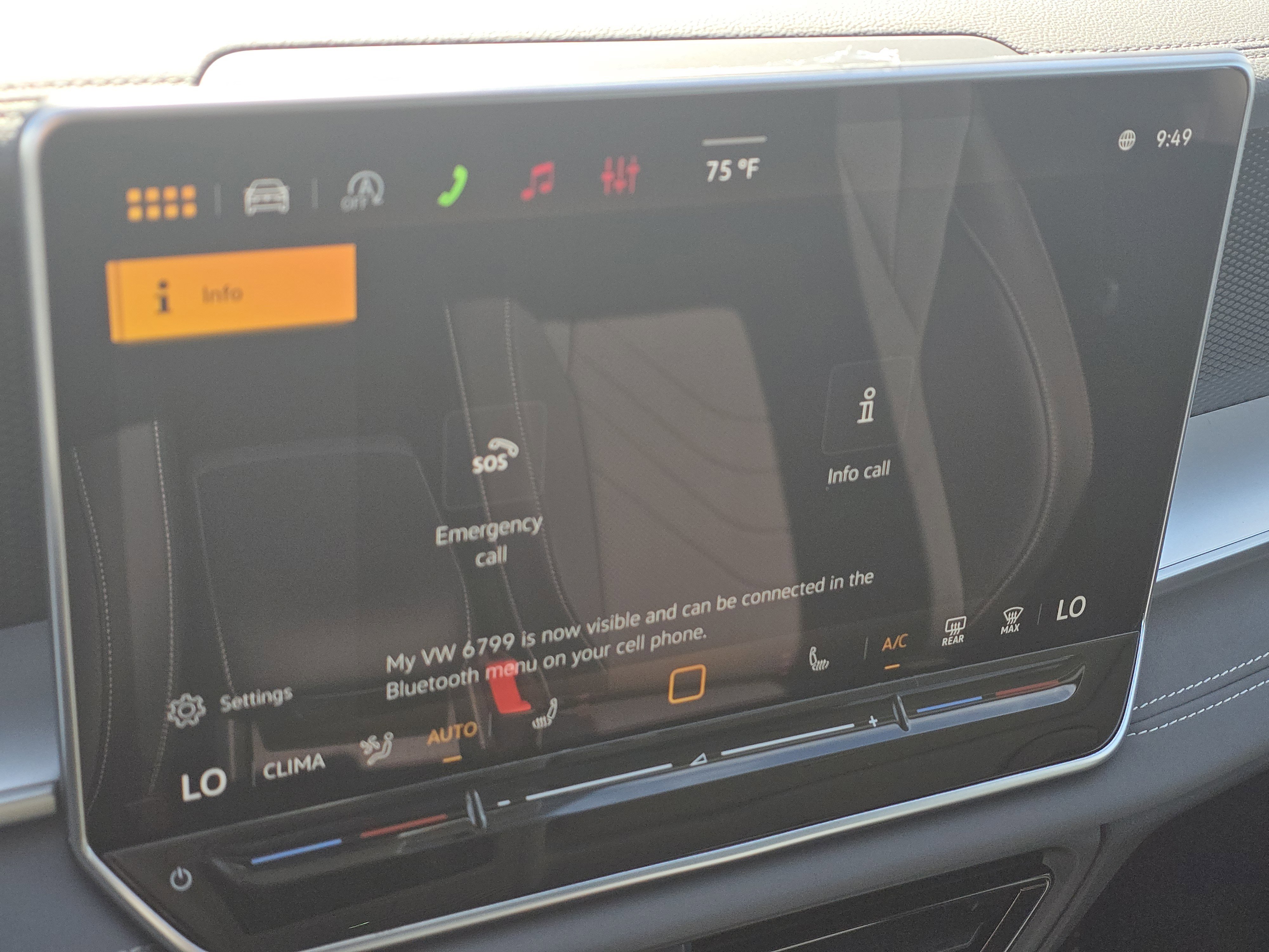 New 2026 Volkswagen Tiguan SE image 13