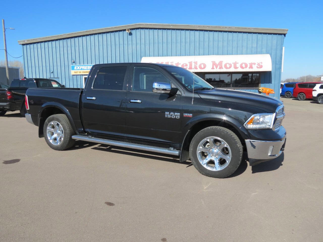 Used 2017 RAM 1500 Laramie w/ Convenience Group image 2